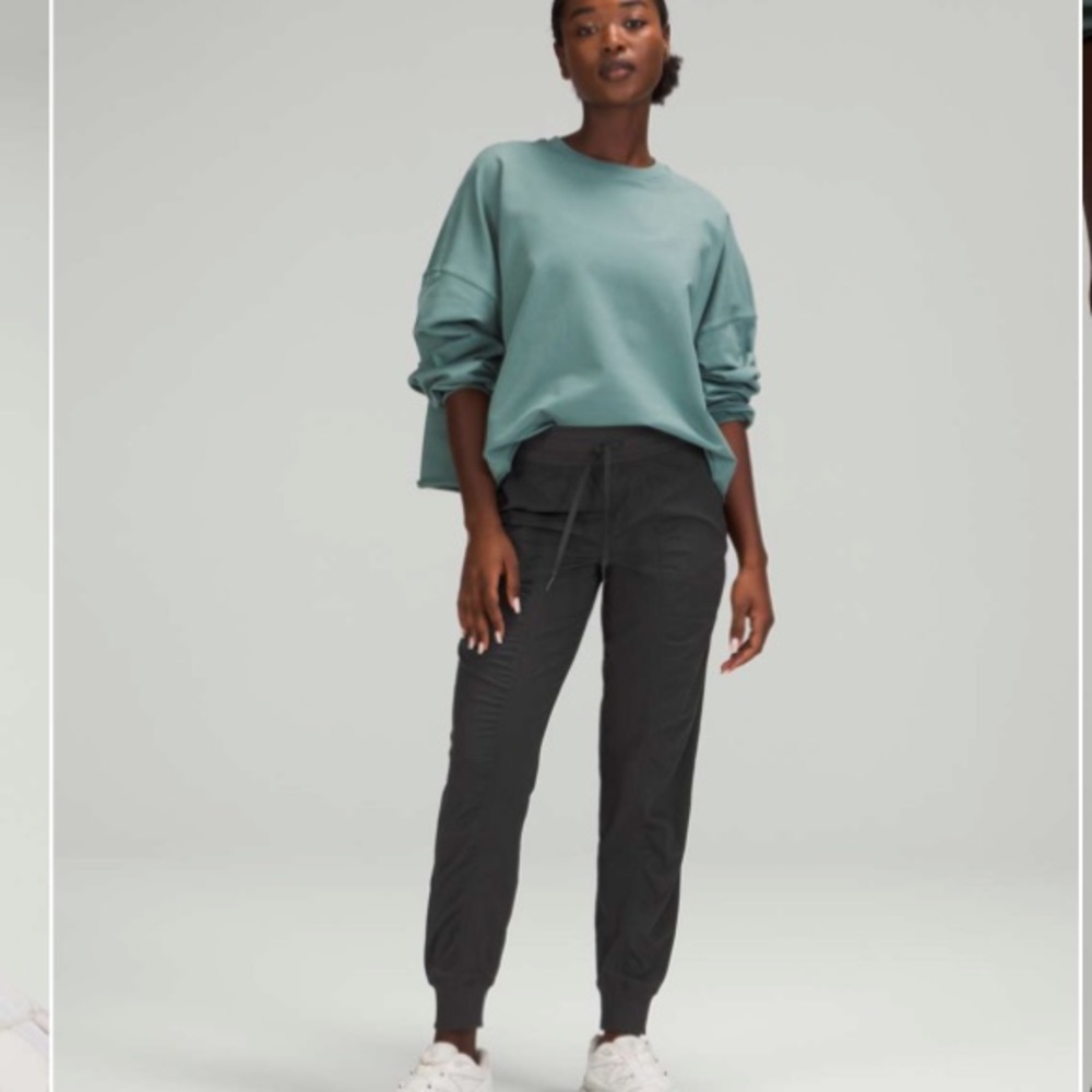 Lululemon Dance Studio Jogger. Size 6. Color Graphite Grey.